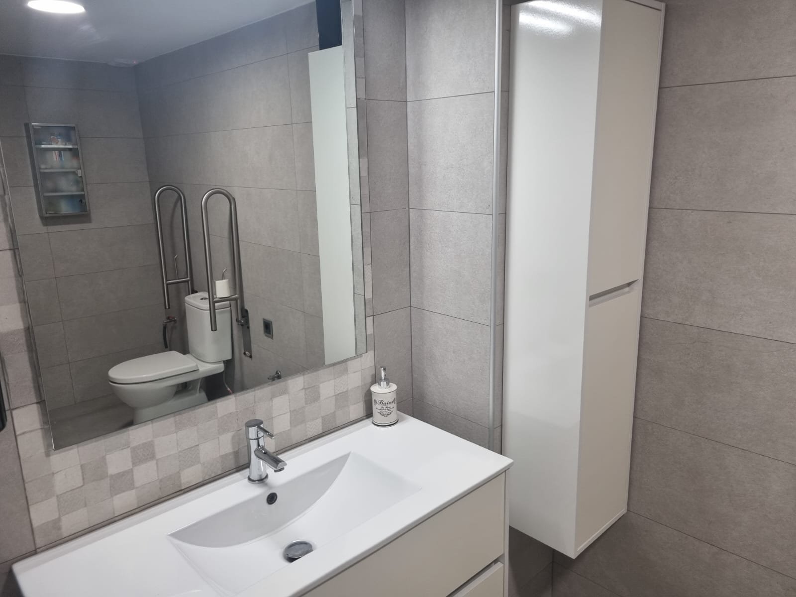 Local en venta en Mislata, Valencia