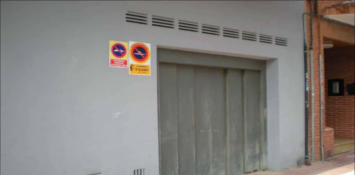 Garaje en venta  en Calle Doctor Comins Alginet Valencia