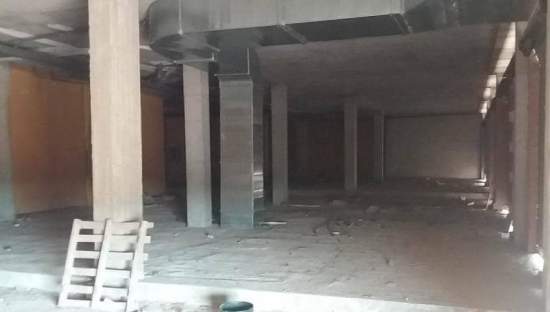 Local Comercial en venta  en Calle Rodriguez De La Fuente, La Pobla De Vallbona, Valencia