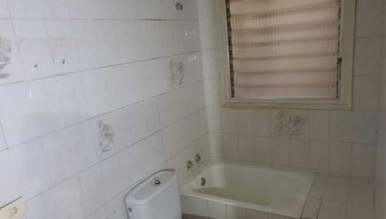 Compra casa en calle campana Coves de Vinrom les por 52000 de 96m y cinco habitaciones
