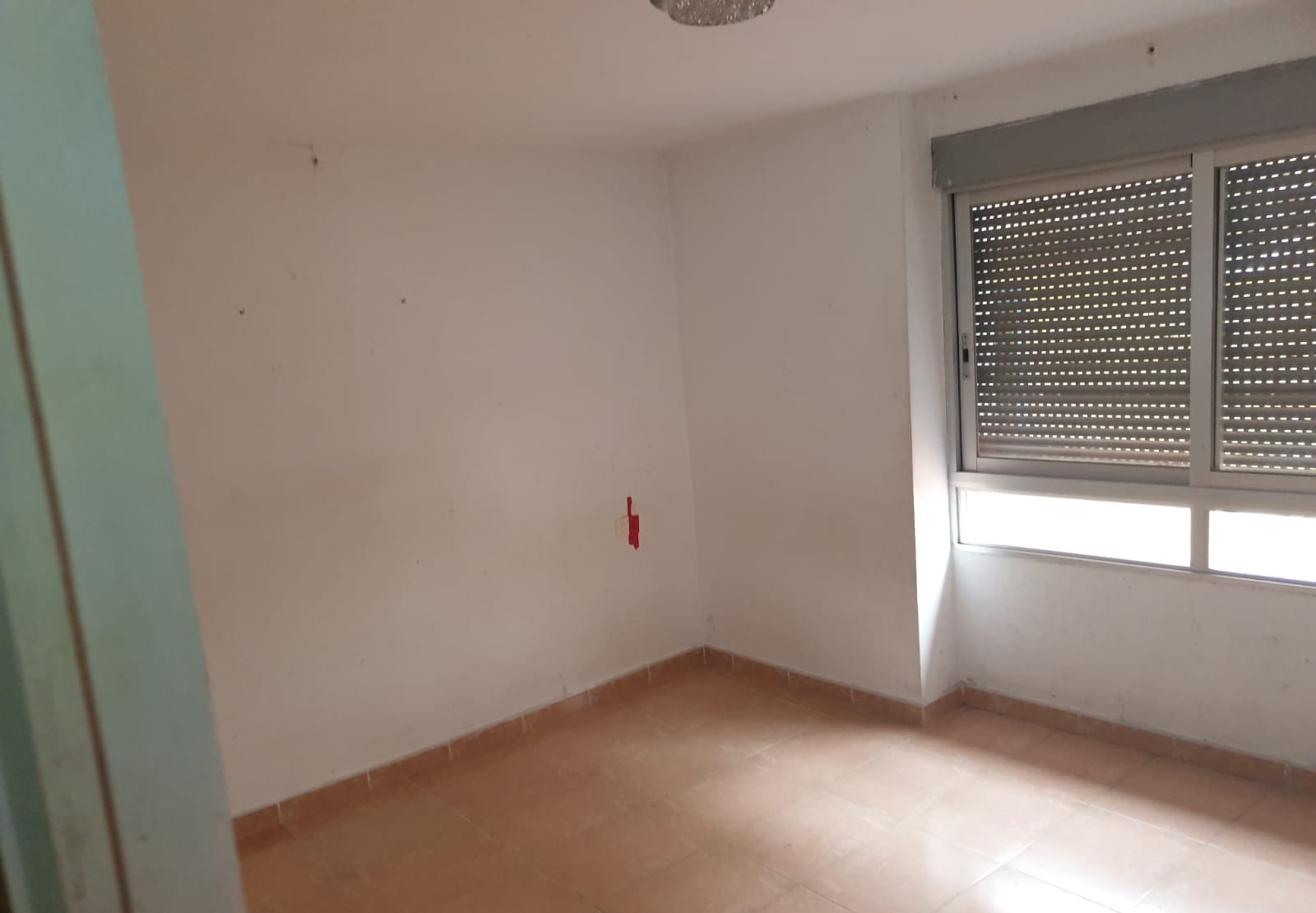 Compra casa en calle campana Coves de Vinrom les por 52000 de 96m y cinco habitaciones