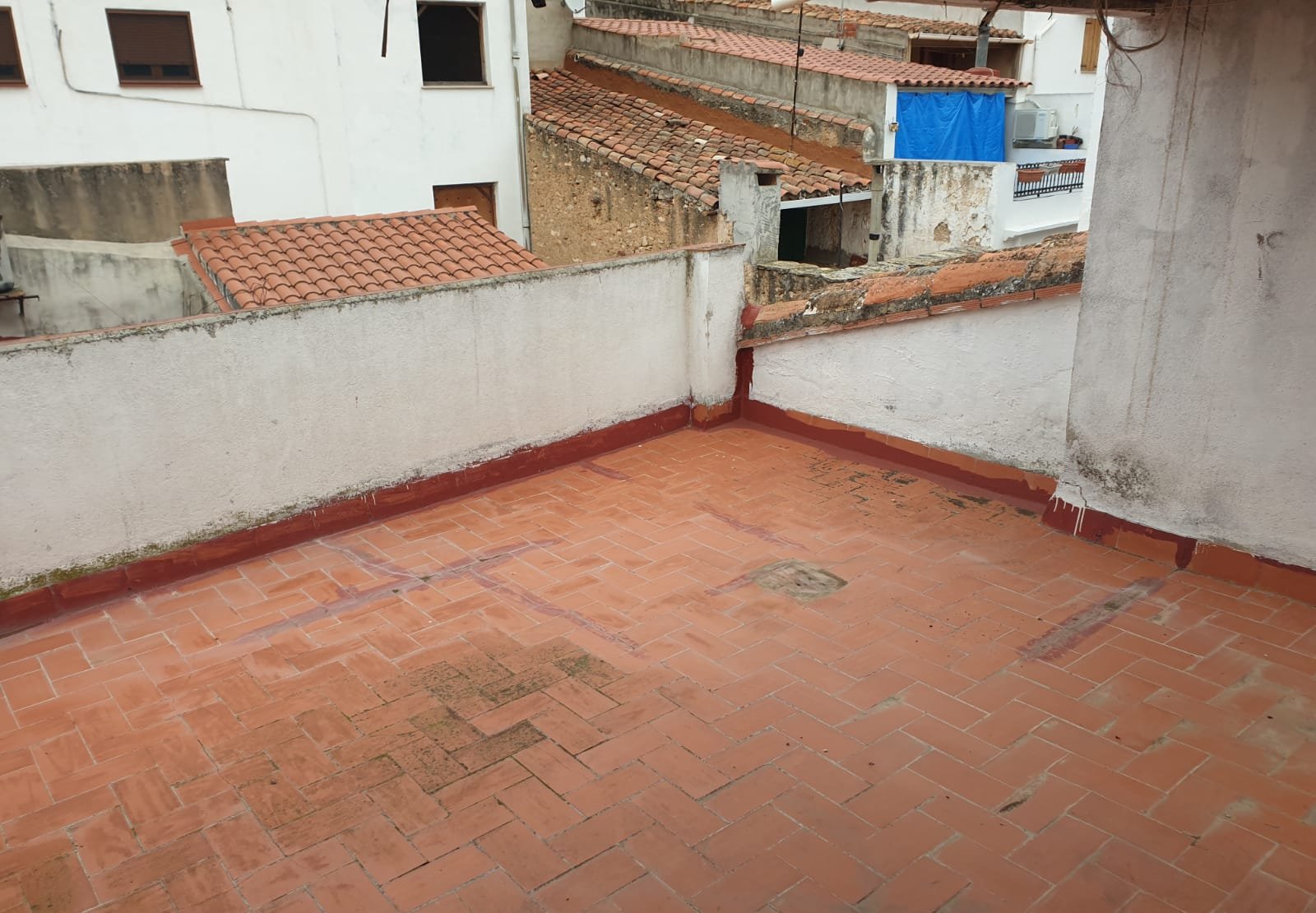 Compra casa en calle campana Coves de Vinrom les por 52000 de 96m y cinco habitaciones