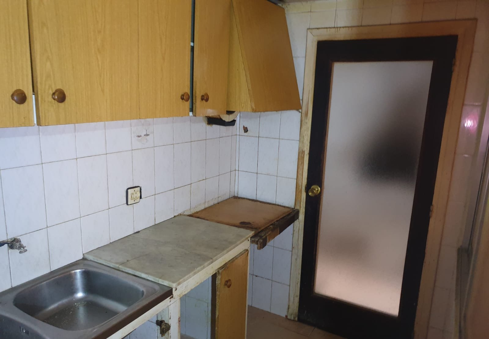 Compra casa en calle campana Coves de Vinrom les por 52000 de 96m y cinco habitaciones