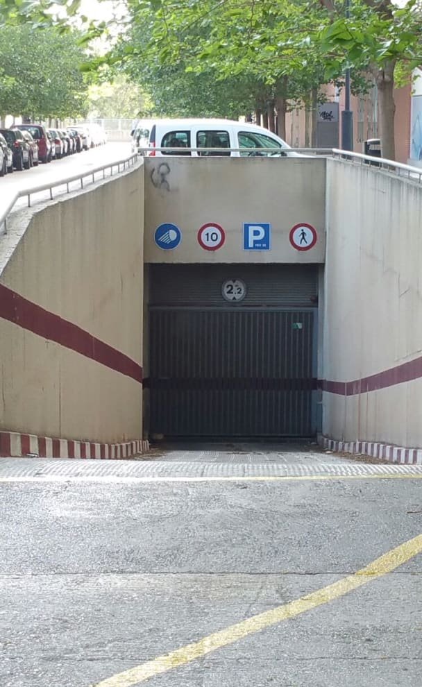 Garaje en venta  en Paseo De La Alameda Valencia Valencia