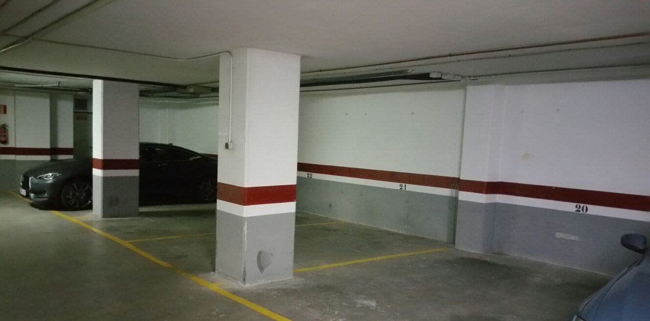 Garaje en venta  en Paseo De La Alameda Valencia Valencia