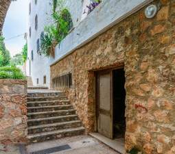 Local en Pasaje Timón