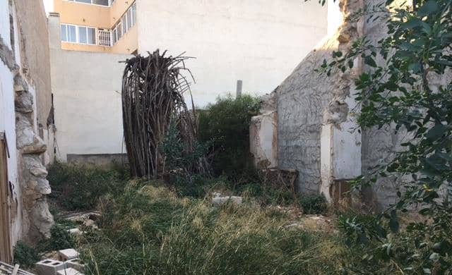 Urbano Solar en venta  en Calle Altamira Murcia Murcia