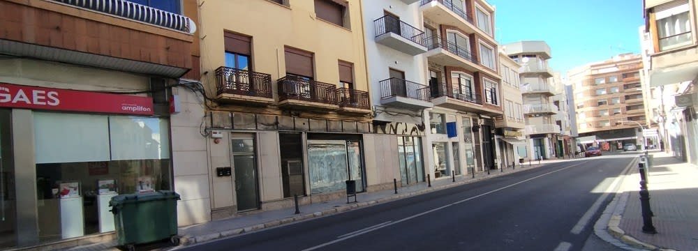 Locales Oliva