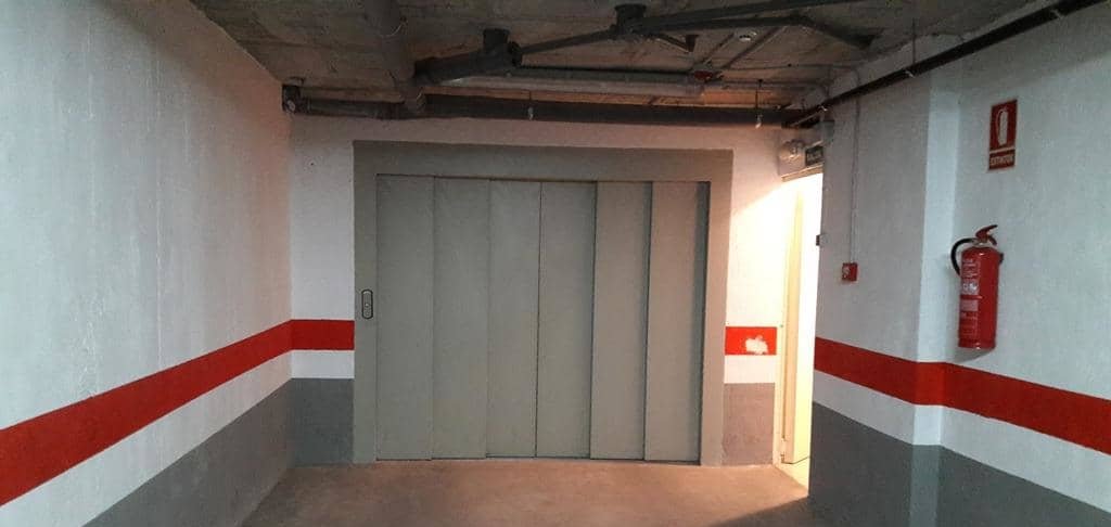 Garaje en venta  en Calle Alfonso Xiii San Vicente Del Raspeig Alicante
