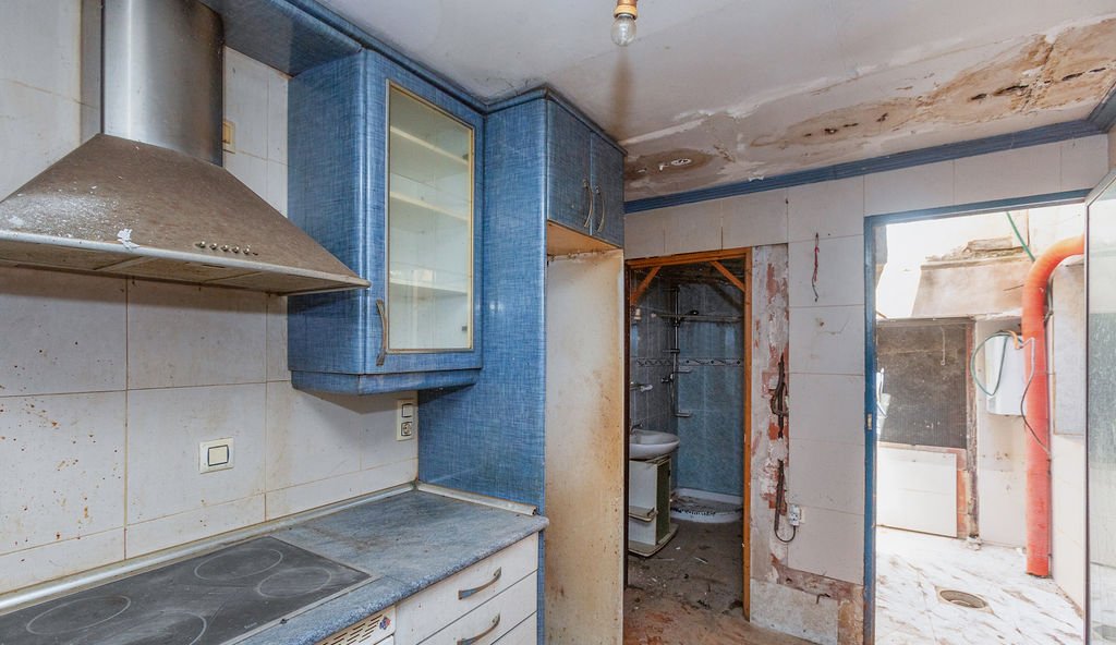 Casa De Pueblo en venta en Calle San Antonio Chiva Valencia