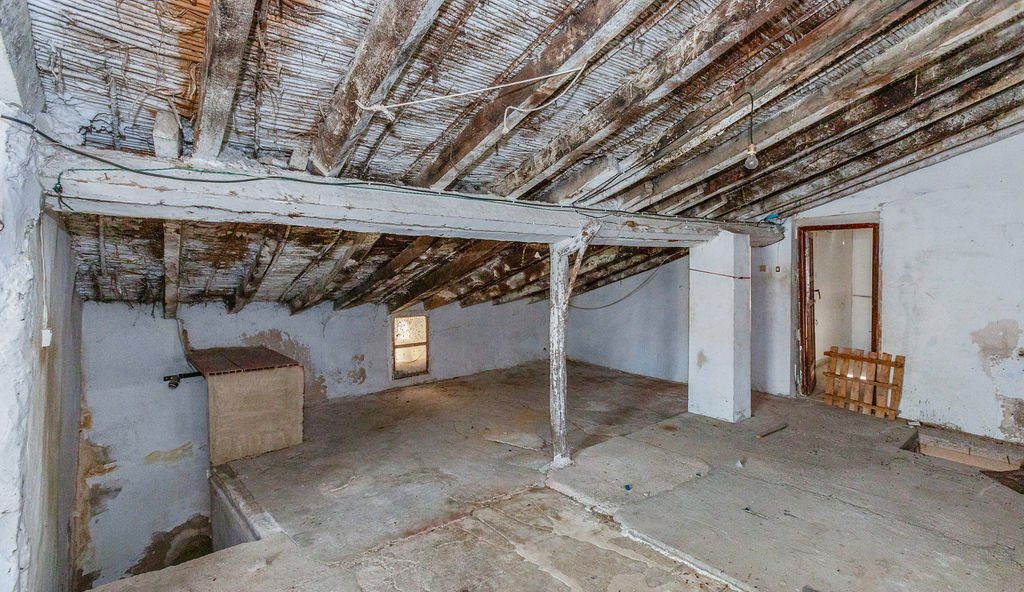 Casa De Pueblo en venta en Calle San Antonio Chiva Valencia