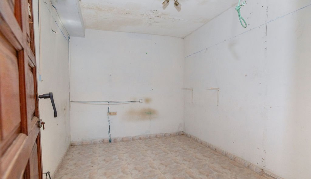 Casa De Pueblo en venta en Calle San Antonio Chiva Valencia