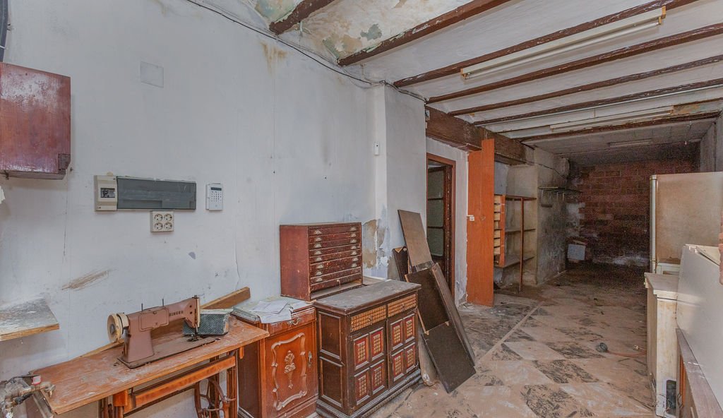 Casa De Pueblo en venta en Calle San Antonio Chiva Valencia