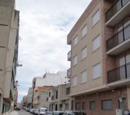 Garaje en venta en Calle Hermanos Pinzon Riba-Roja De Tria Valencia