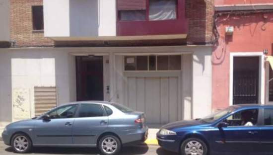 Garaje en venta en Avenida Josep Pau Margantoni Alzira Valencia
