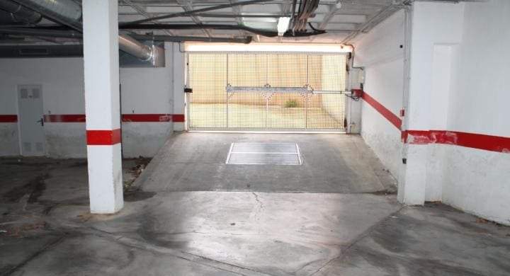 Garaje en venta  en Calle Els Maulets Pedreguer Alicante