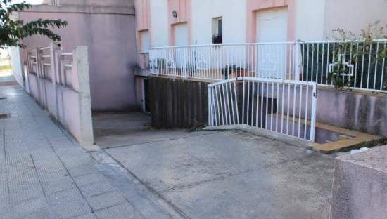 Garaje en venta  en Calle Els Maulets Pedreguer Alicante