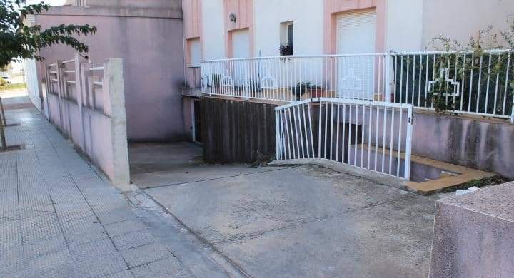 Garaje en venta  en Calle Els Maulets Pedreguer Alicante
