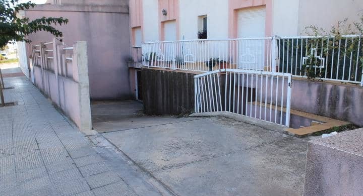 Garaje en venta  en Calle Els Maulets Pedreguer Alicante
