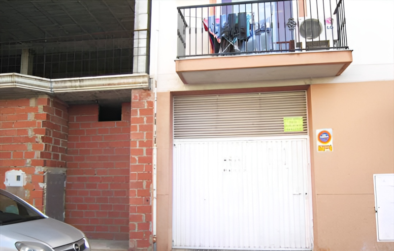 Garaje en venta en Chiva, Valencia