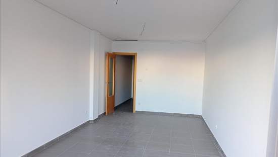 Piso En Venta En Ramon Y Cajal, Moncofa