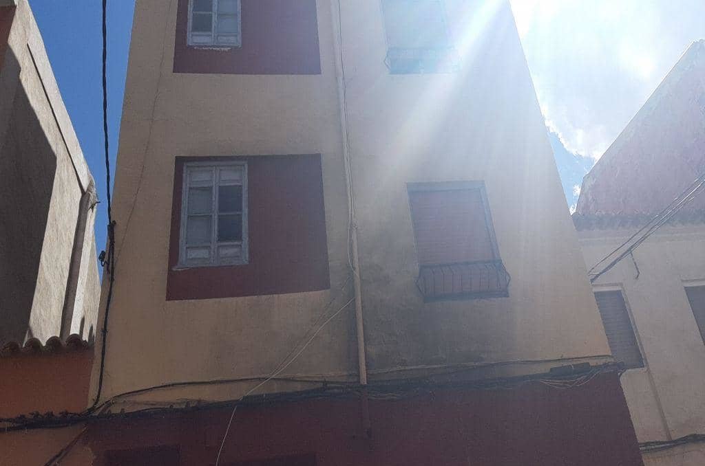 Piso en venta  en Calle Pizarro Abarn Murcia