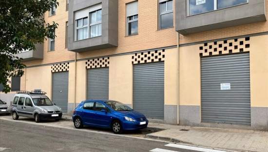 Local en venta en Cheste, Valencia