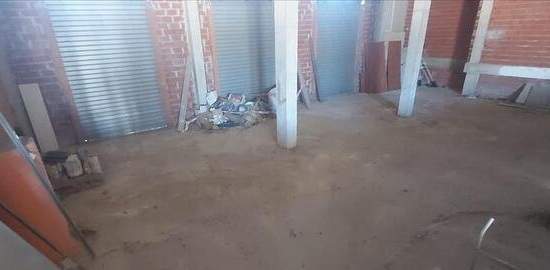 Local en venta en Cheste, Valencia