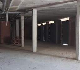 Local en venta en Cheste, Valencia