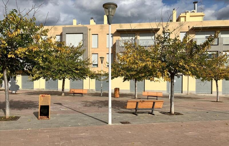Local en venta en Cheste, Valencia