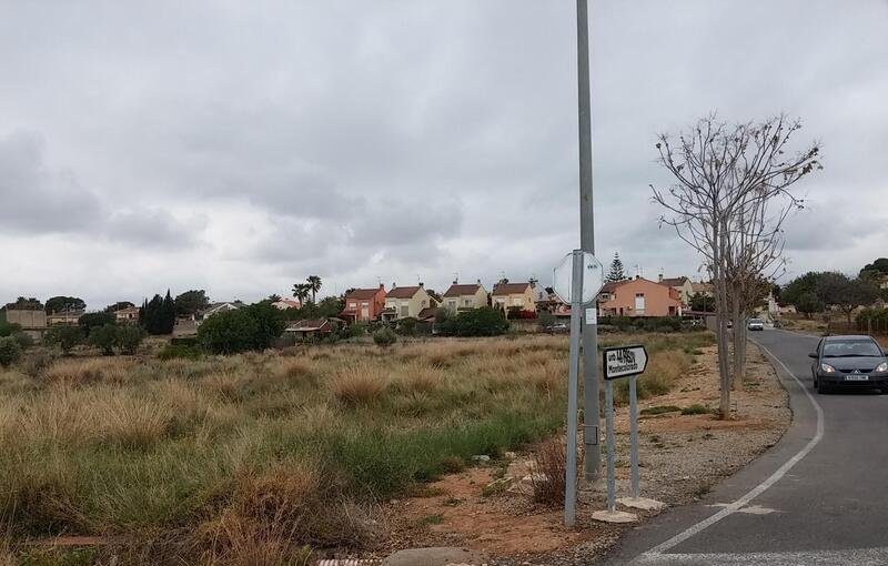 Suelo urbanizable residencial a la venta en calle safareig. paraje casablanca, parcela 270 del polig Pobla de Vallbona la de 2.752m