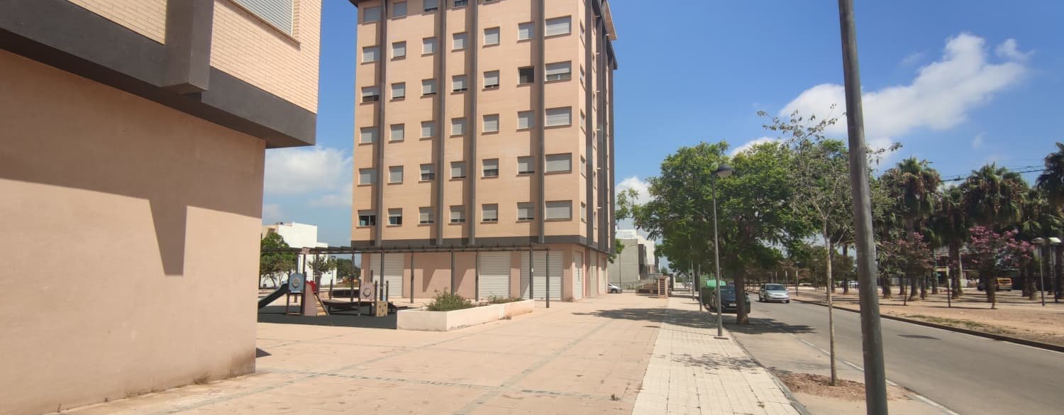 Garaje en Algemesí, Valencia