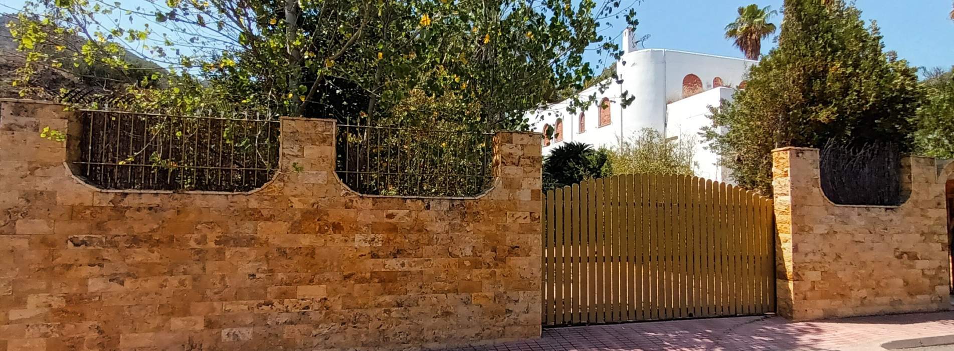 Piso En Venta En Cant De Laurora, Vall Duixó la