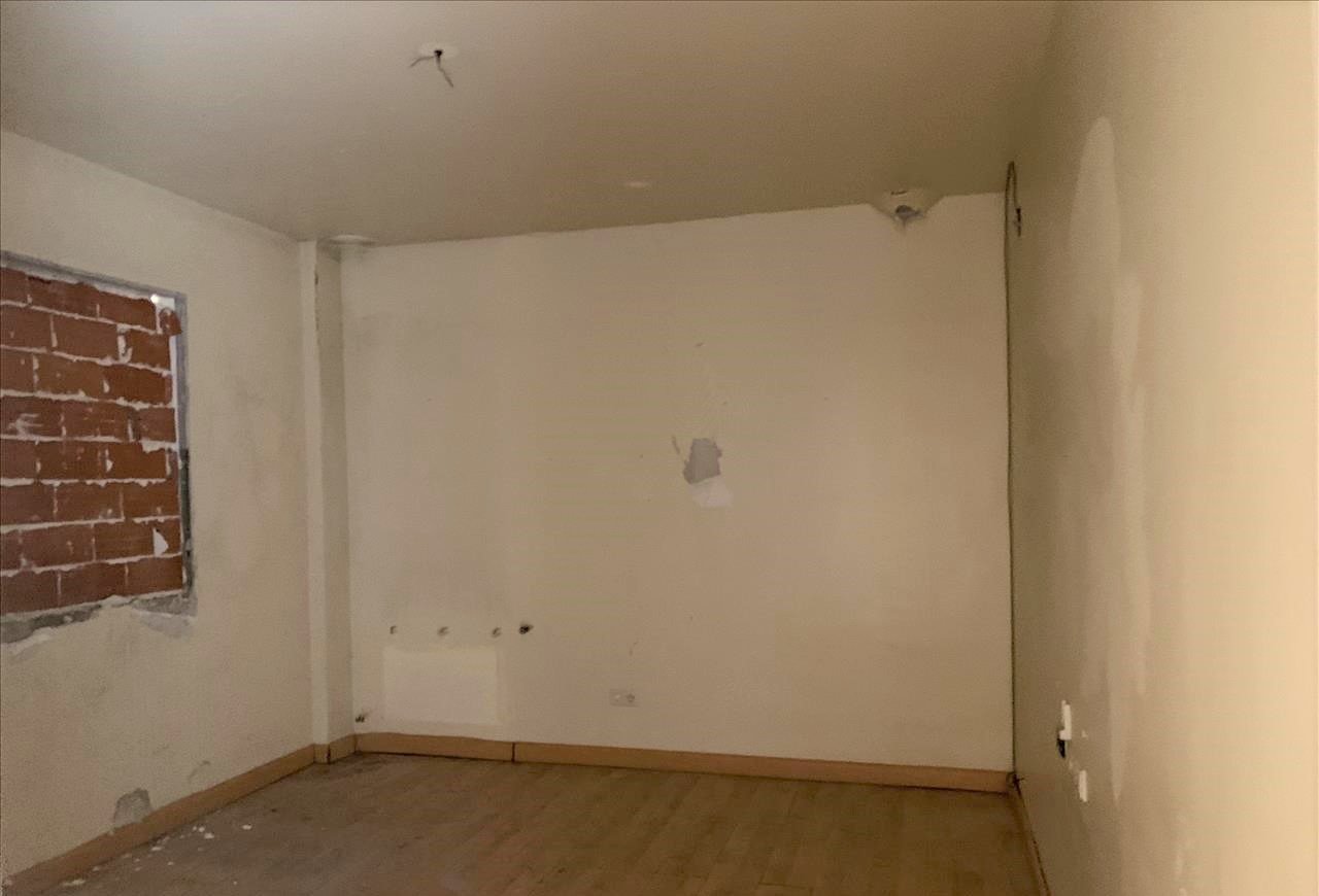 Piso En Venta En Cant De Laurora, Vall Duixó la