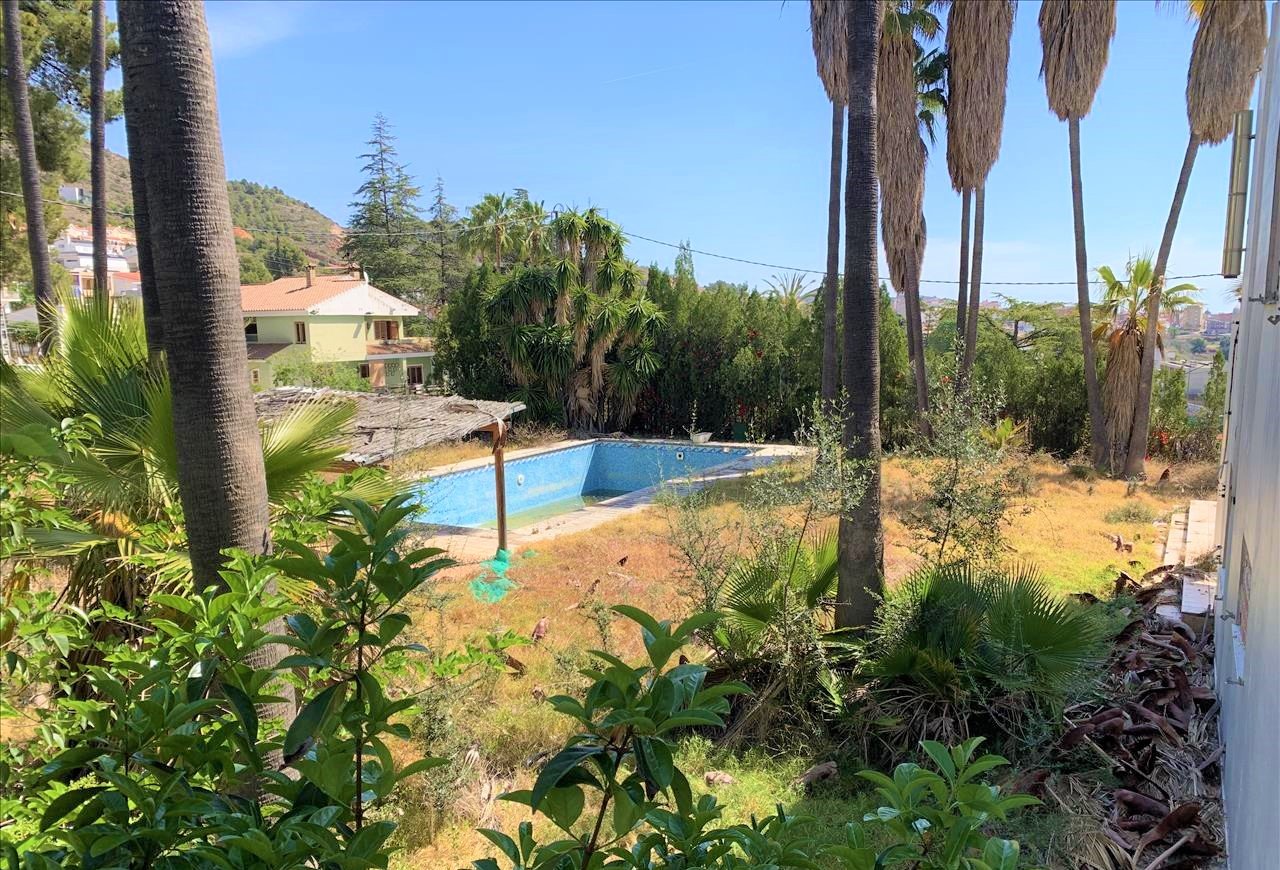 Piso En Venta En Cant De Laurora, Vall Duixó la