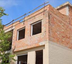 Suelo urbano residencial en venta en calle crevaeta en Figueroles de 2.476m