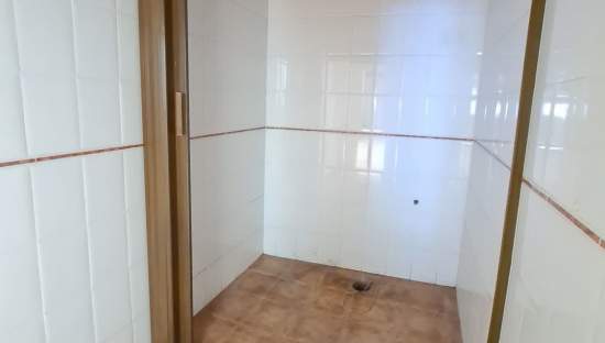 Local Comercial en venta  en Calle San Isidro Villena Alicante