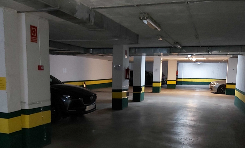 Garaje en venta en Torrente, Valencia