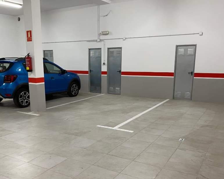 Aparcamiento en venta  en Calle Ricardo Romero Benifair De La Valldigna Valencia