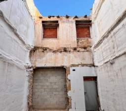 Unifamiliar Adosada en venta  en Calle Mestre Tormo Agullent Valencia