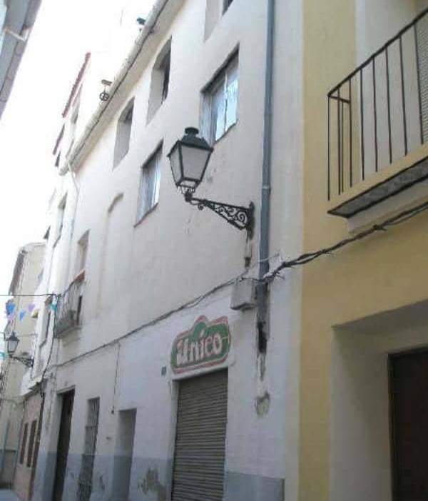 Unifamiliar Adosada en venta  en Calle Mestre Tormo Agullent Valencia
