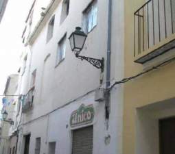 Unifamiliar Adosada en venta  en Calle Mestre Tormo Agullent Valencia