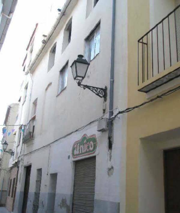 Unifamiliar Adosada en venta  en Calle Mestre Tormo Agullent Valencia