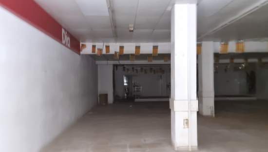 Compra local comercial por 150.000 de 430m en condiciones de restauración en calmenara en Vall dUixó la