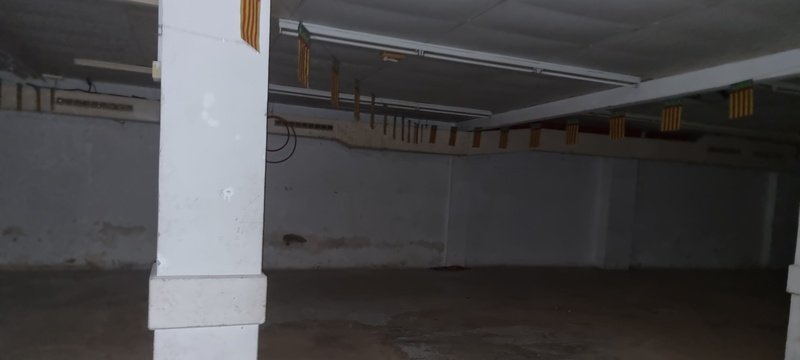 Compra local comercial por 150.000 de 430m en condiciones de restauración en calmenara en Vall dUixó la