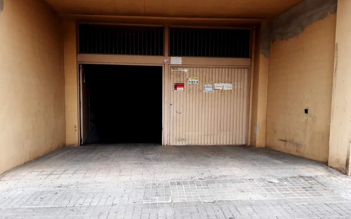 Garaje en venta en Plaza Vicent Andres Estelles Xtiva Valencia
