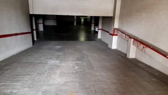 Garaje en venta en Plaza Vicent Andres Estelles Xtiva Valencia