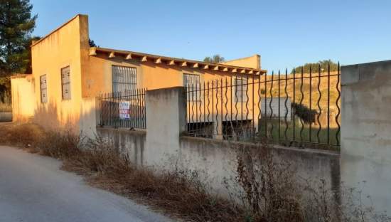 Chalet Independiente en venta en Calle Pol Catastral 1 Parcela 341 En Partid Valls Valencia