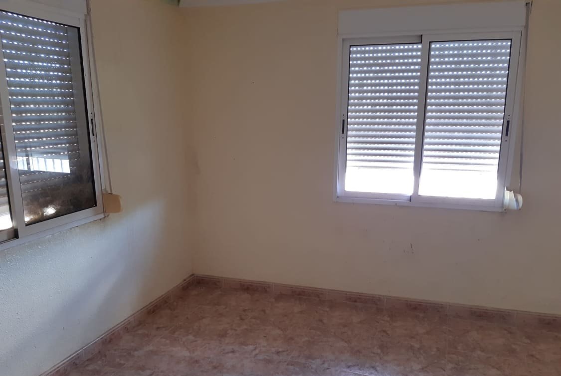 Chalet Independiente en venta en Calle Pol Catastral 1 Parcela 341 En Partid Valls Valencia