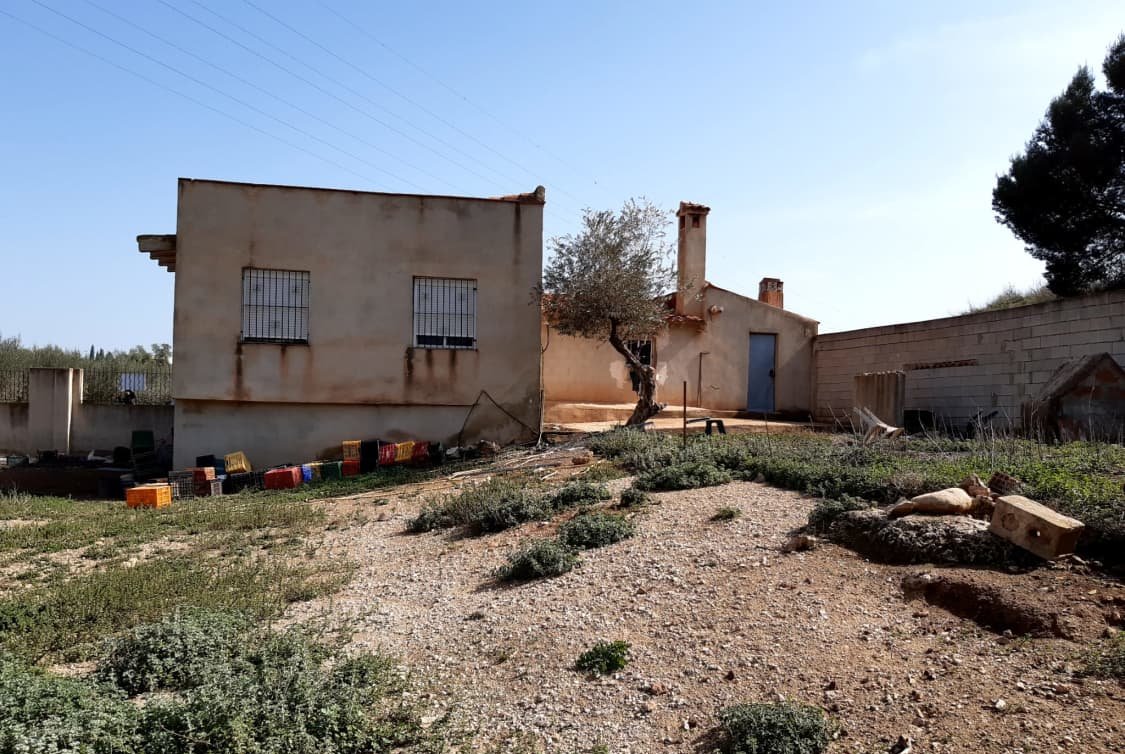 Chalet Independiente en venta en Calle Pol Catastral 1 Parcela 341 En Partid Valls Valencia